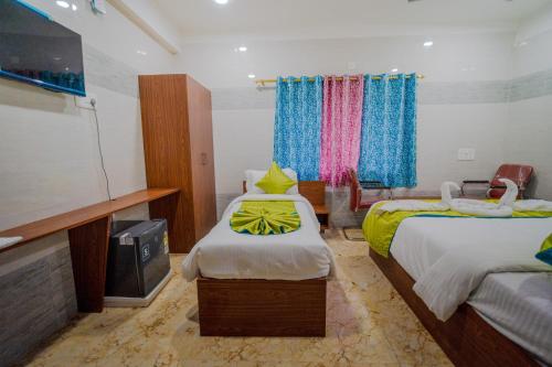 hotel mirka plaza