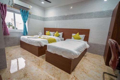hotel mirka plaza