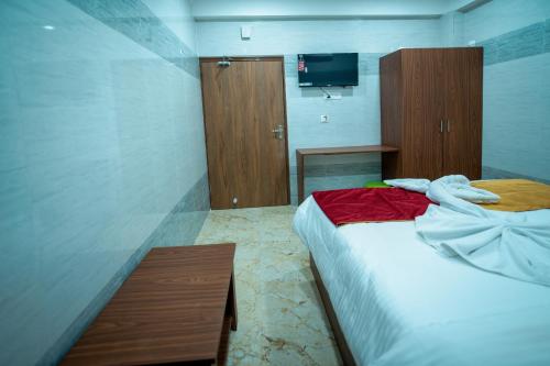 hotel mirka plaza