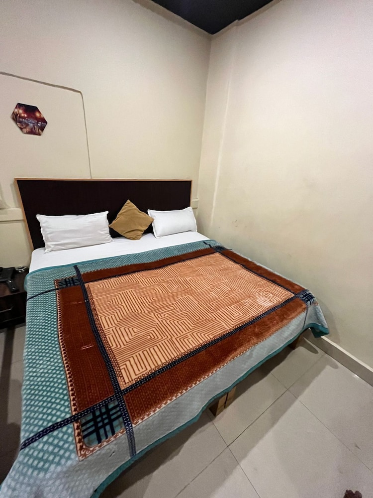 kashi kutir