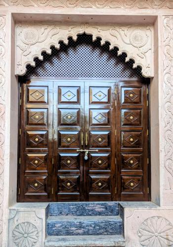 the pink nest backpackers abode