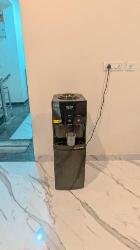 the pink nest backpackers abode