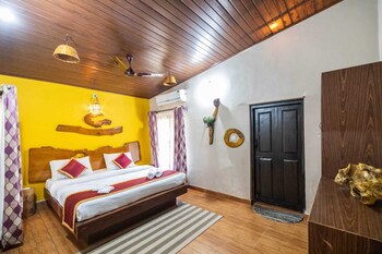 twisted tree cottages coorg