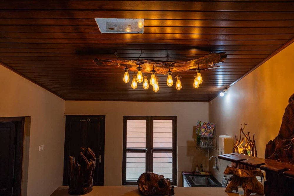 twisted tree cottages coorg