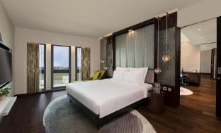 pullman new delhi aerocity hotel