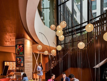 pullman new delhi aerocity hotel