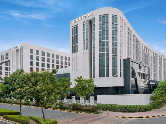 pullman new delhi aerocity hotel