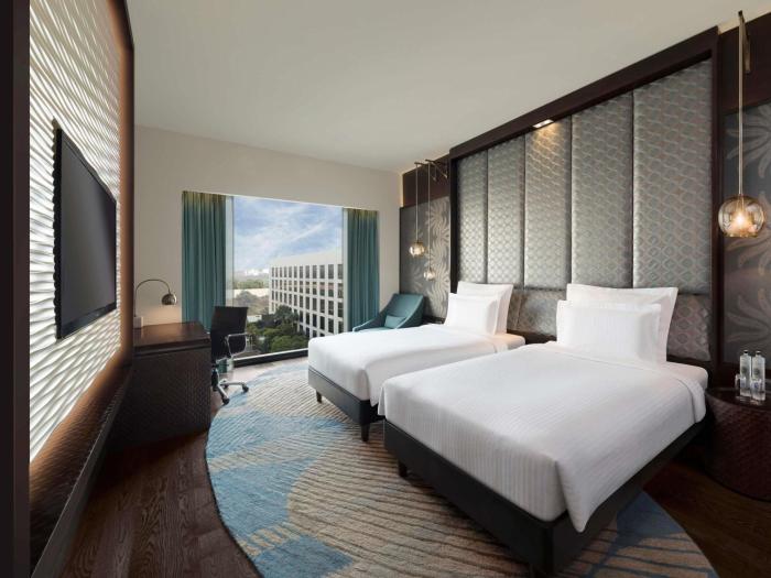 pullman new delhi aerocity hotel