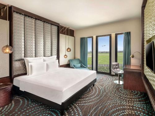 pullman new delhi aerocity hotel