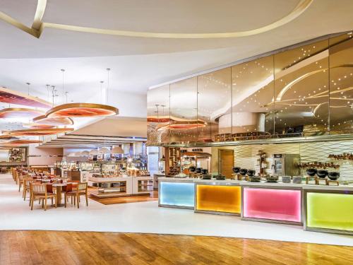 pullman new delhi aerocity hotel