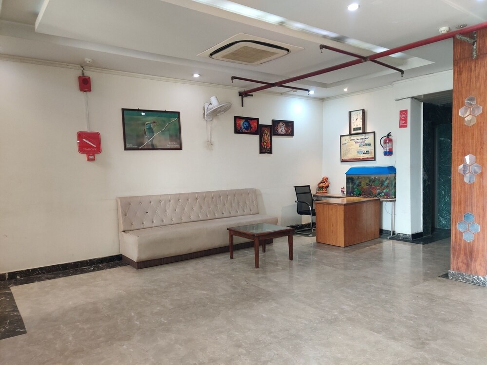 onlystay the taj heritage