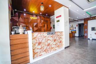 hotel luxeevista by navodayans