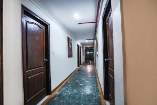 hotel luxeevista by navodayans