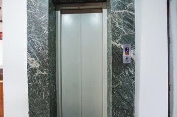 hotel luxeevista by navodayans