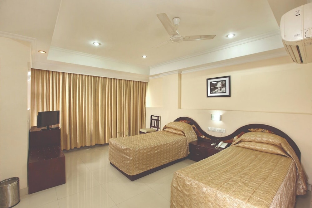 hotel indraprastha kayamkulam