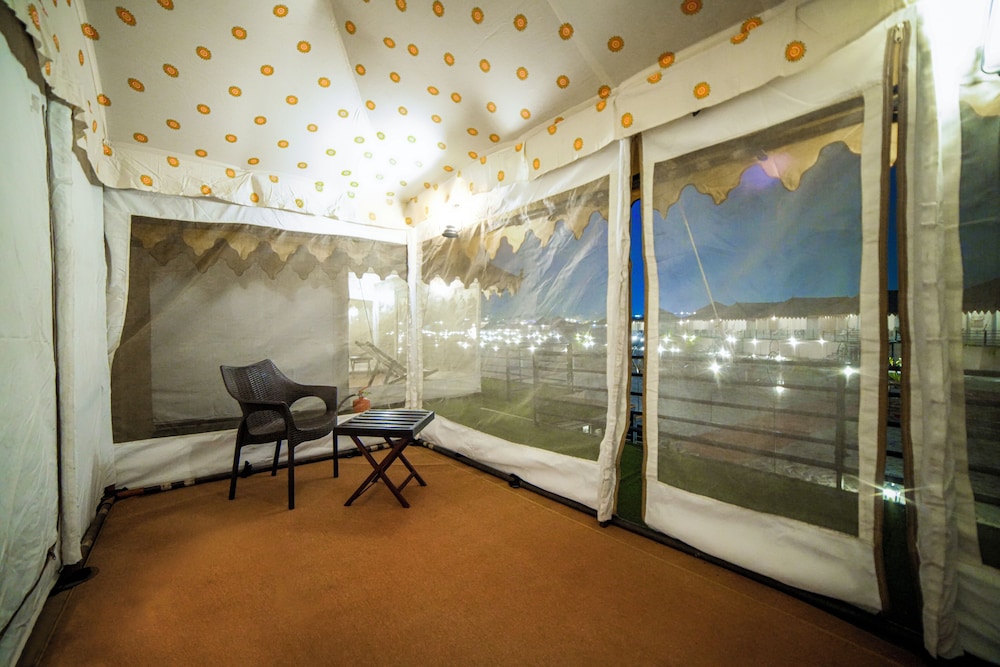 white rann the tent city