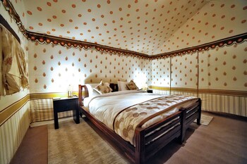 white rann the tent city