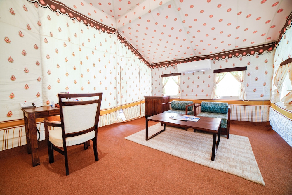 white rann the tent city