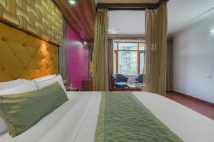 hotel naveen manali by blueko hotel