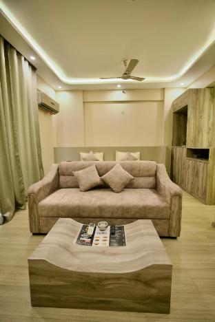 villa vistosa gomti nagar