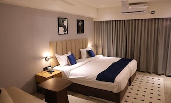 lords studio inn jamnagar