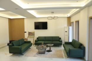 Lords Studio Inn, Jamnagar,,3 star