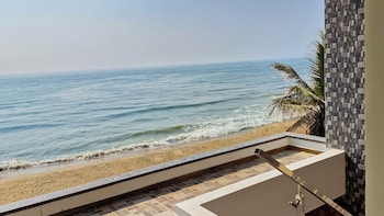 tere mere beach hotel pondicherry