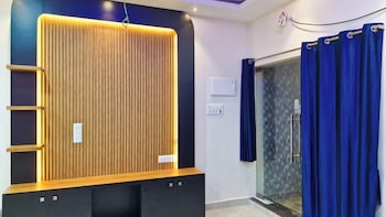 tere mere beach hotel pondicherry