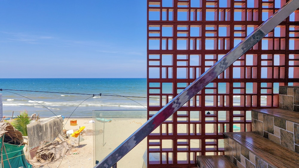 tere mere beach hotel pondicherry