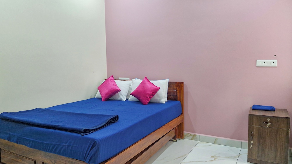 tere mere beach hotel pondicherry