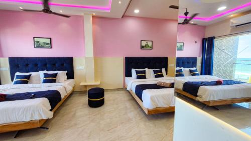 Tere Mere Beach Hotel Pondicherry,,2 star