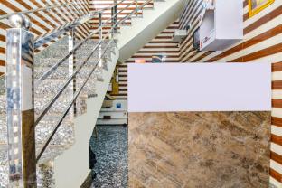 onlystay maa gaytri inn