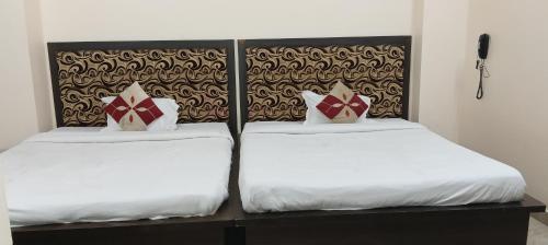 Sacred Stay,,2 star