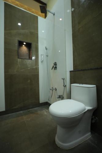 vl patil stays and banquets