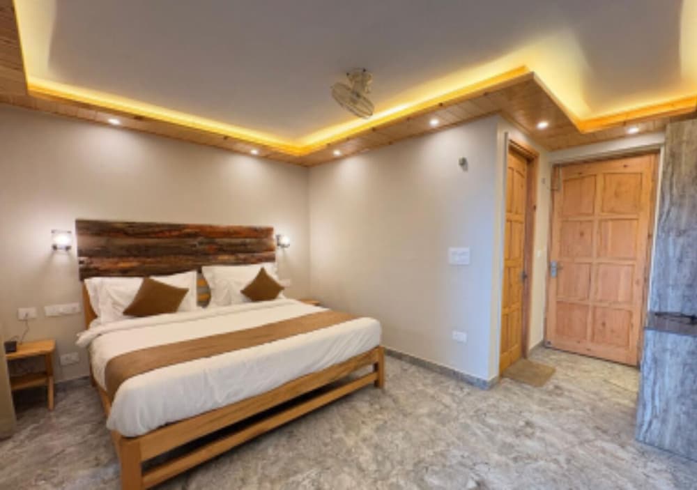 landour wood house