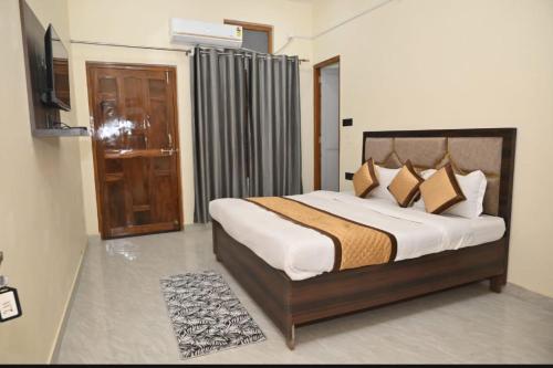 De Classico Residency,,3 star