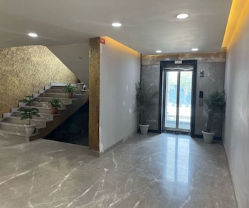 hotel mandakini shri sadhna