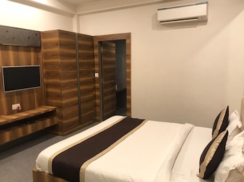 divya hotel and restaurant