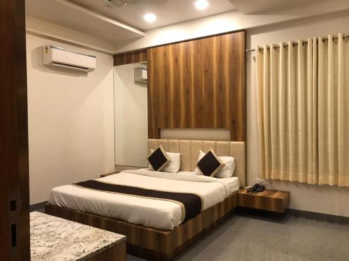 divya hotel and restaurant