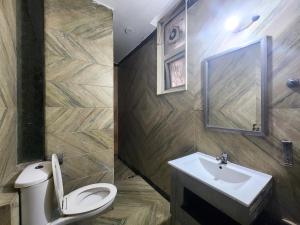 Hotel Florence Legacy,,2 star