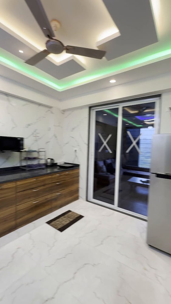 tara sitara luxury villas