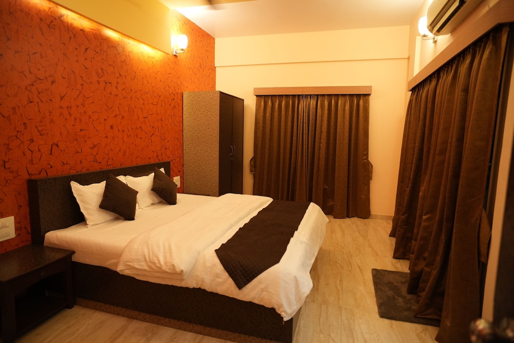 tara sitara luxury villas