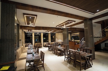 hotel supriya international sirsi