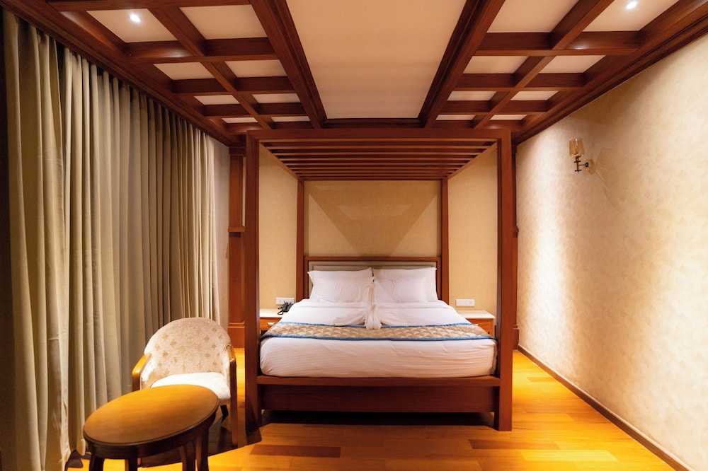 hotel supriya international sirsi