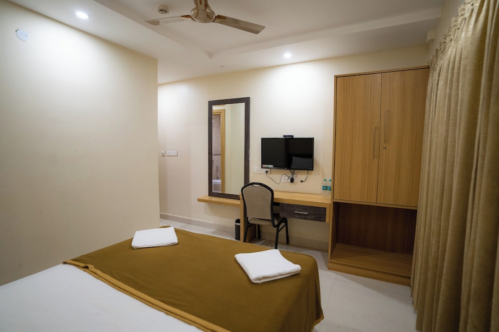 hotel supriya international sirsi