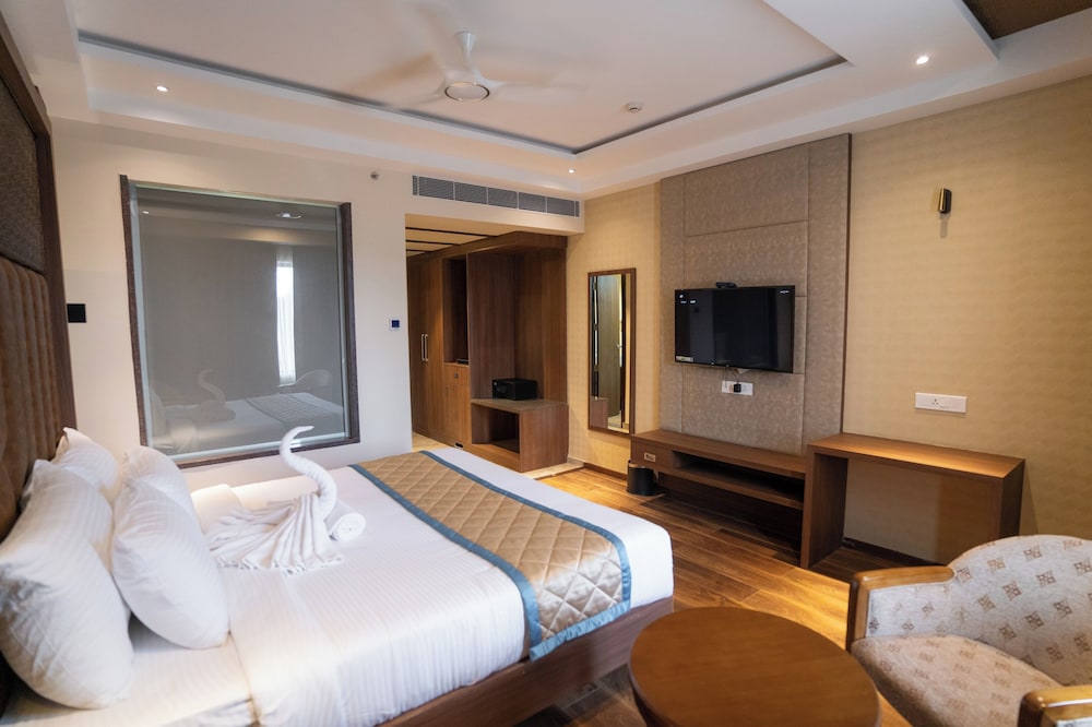 hotel supriya international sirsi