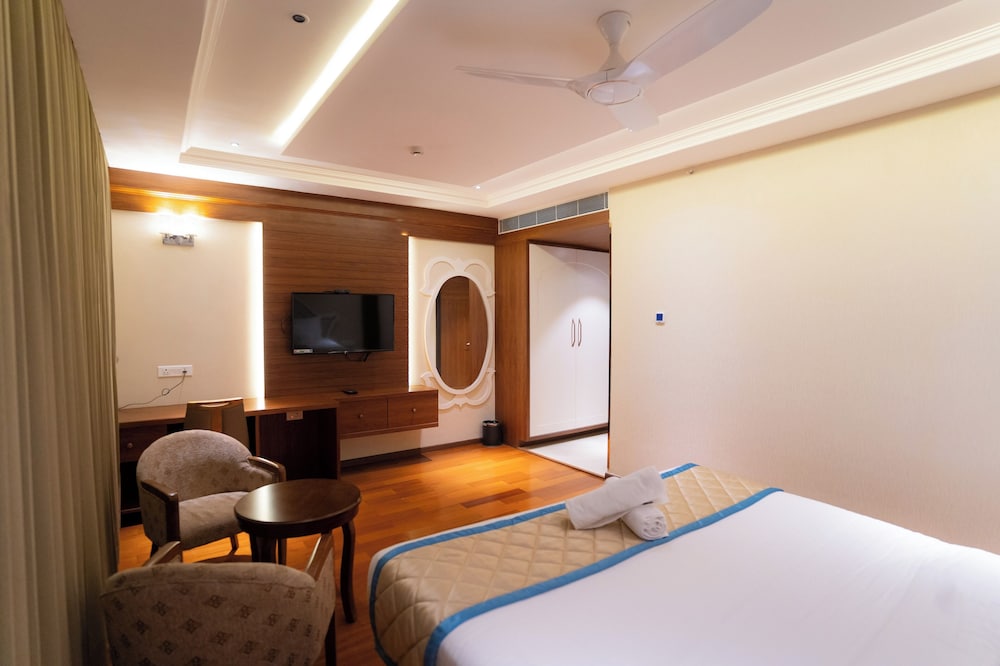 hotel supriya international sirsi