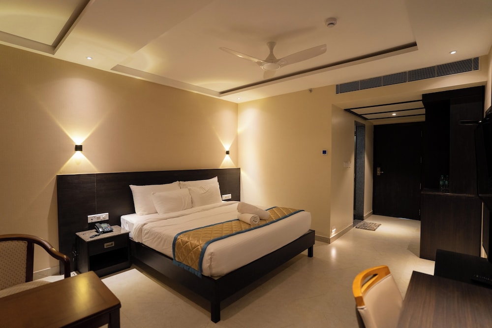 hotel supriya international sirsi