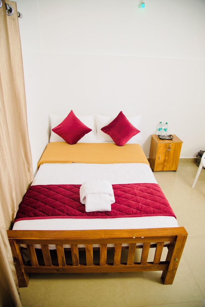 varkala escape resort