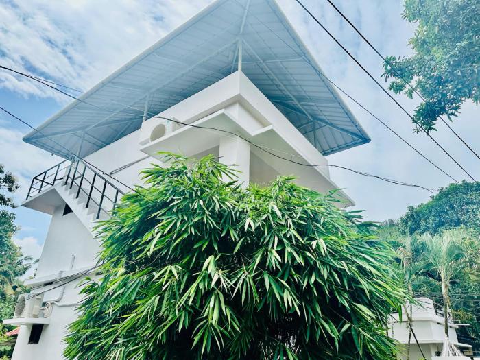 varkala escape resort